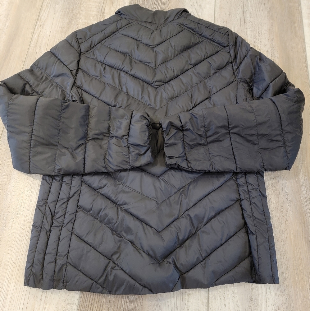 Gap Lightweight Packable Jacket - image 2